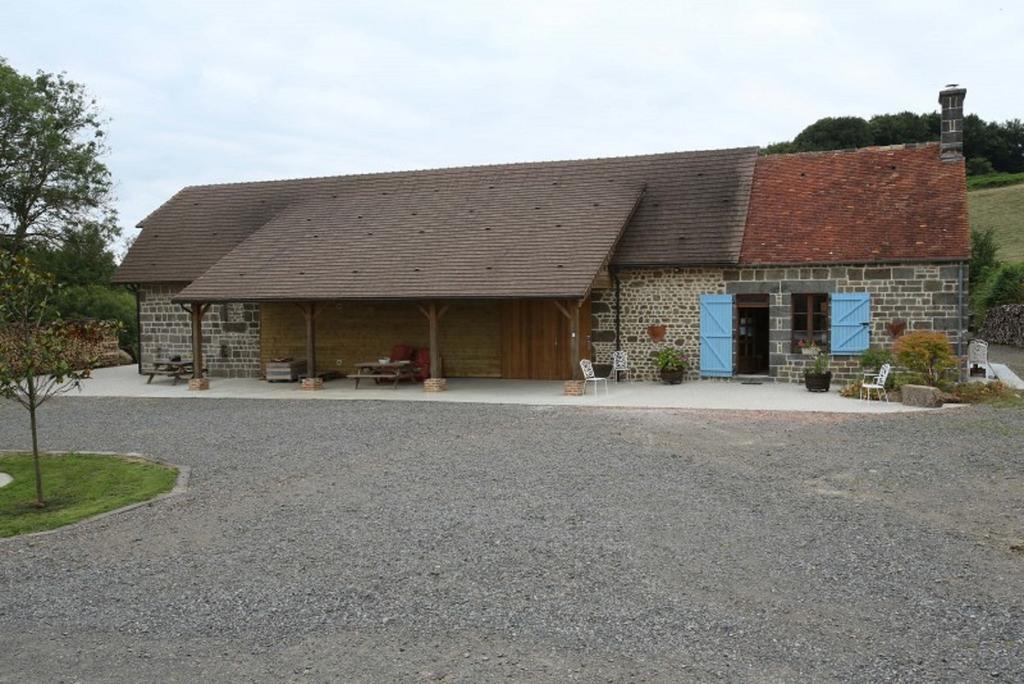 Ferme Cidricole Hugues Desfrieches Bed and Breakfast Sainte-Marguerite-de-Carrouges Buitenkant foto